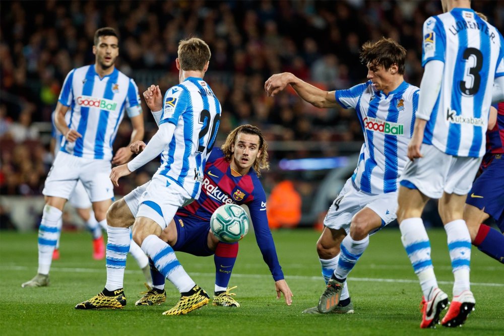 塞内加尔碾压瑞士,皮克统治全场 塞内加尔碾压瑞士,皮克统治全场