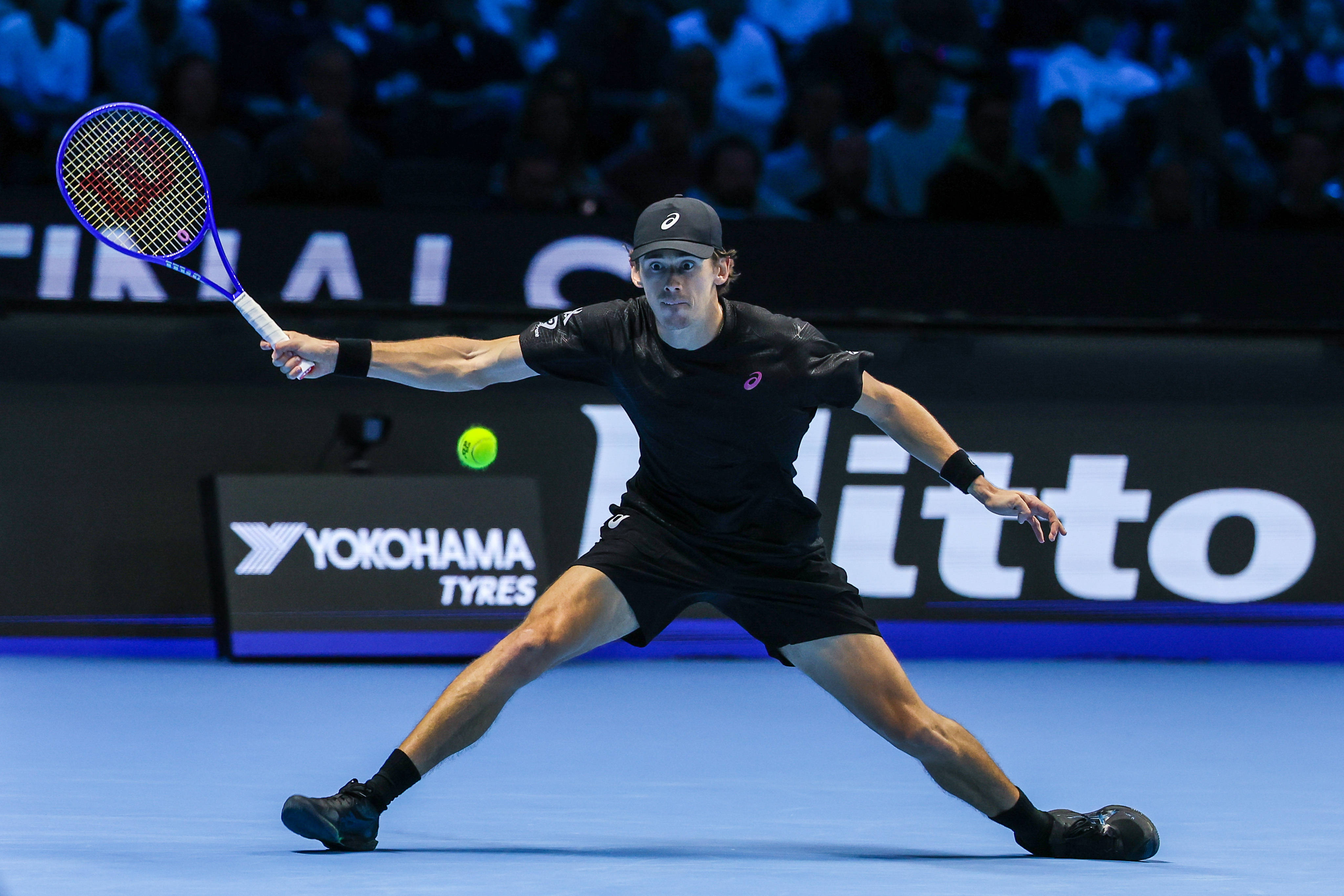 ATP总决赛完胜澳网，鲁德带队取胜