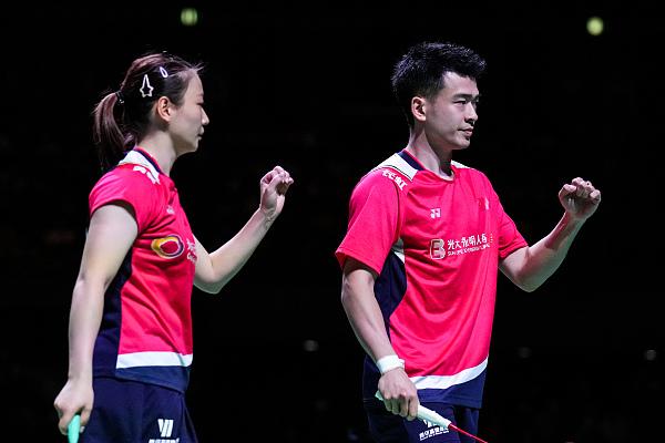 丹麦队险胜日本队,黄鸭组合带队取胜 丹麦队险胜日本队,黄鸭组合带队取胜