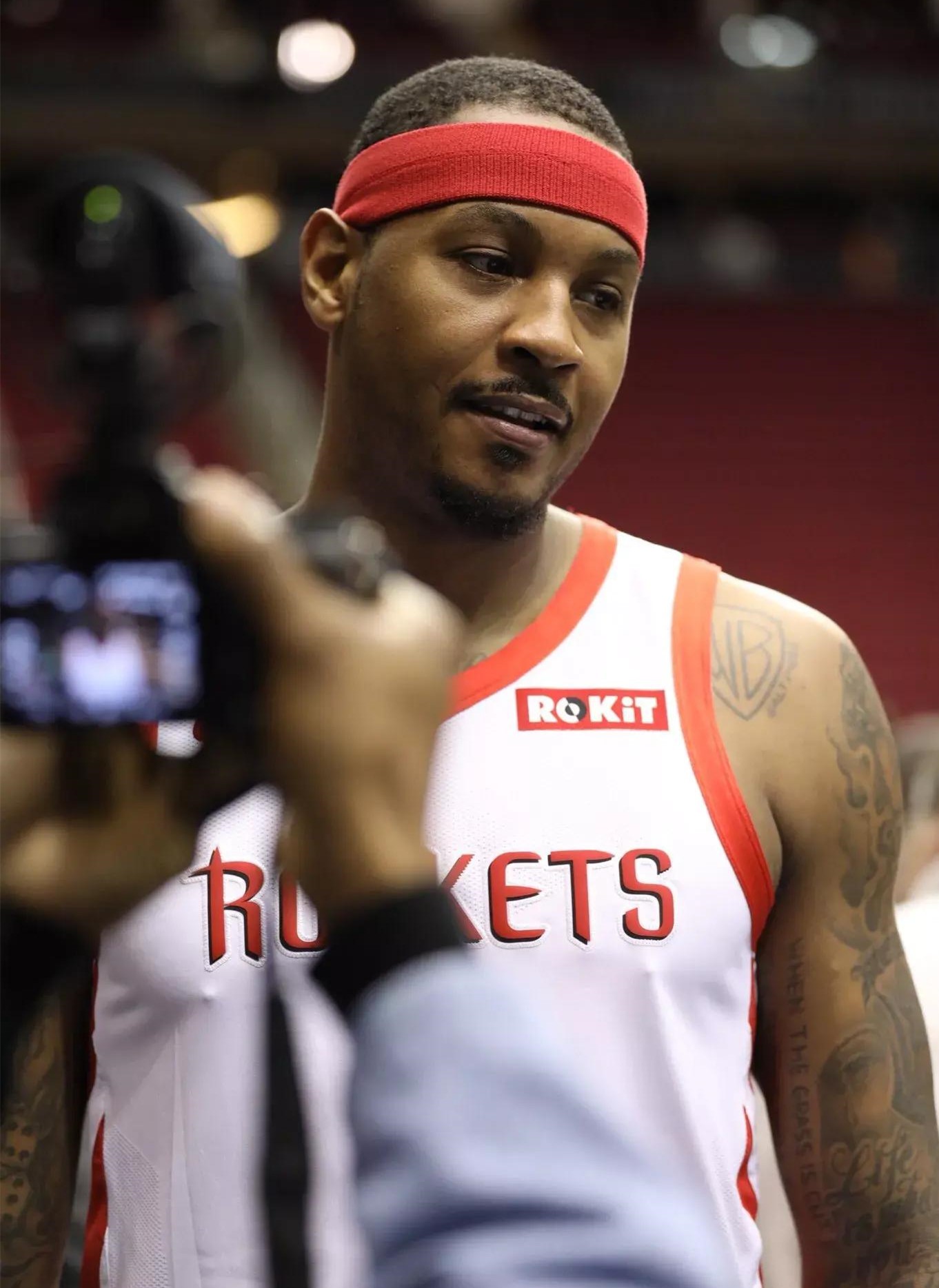 火箭队主帅展现智慧带队征战 火箭队主帅展现智慧带队征战